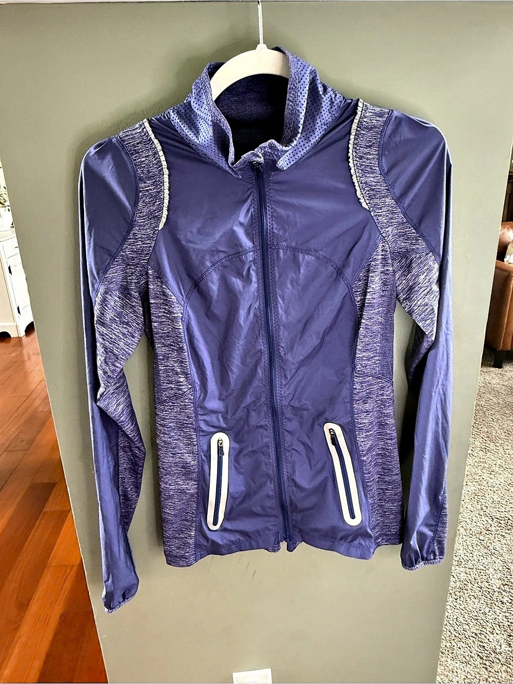 Lululemon Women’s Purple Hybrid Running Jacket Reflective Full Zip Size 4
